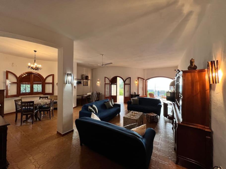 {Beach-House } Villa Mare Fuori Мадзара-дель-Валло Екстер'єр фото