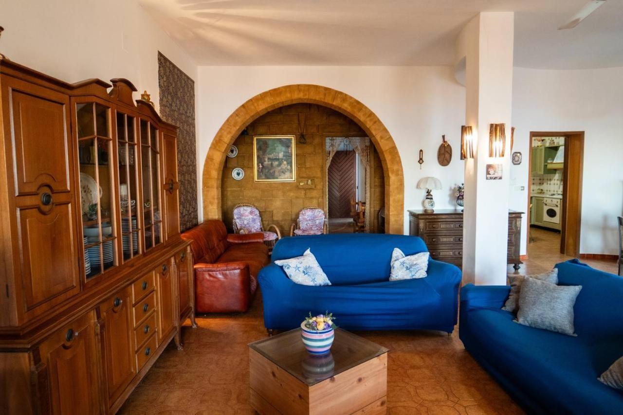 {Beach-House } Villa Mare Fuori Мадзара-дель-Валло Екстер'єр фото