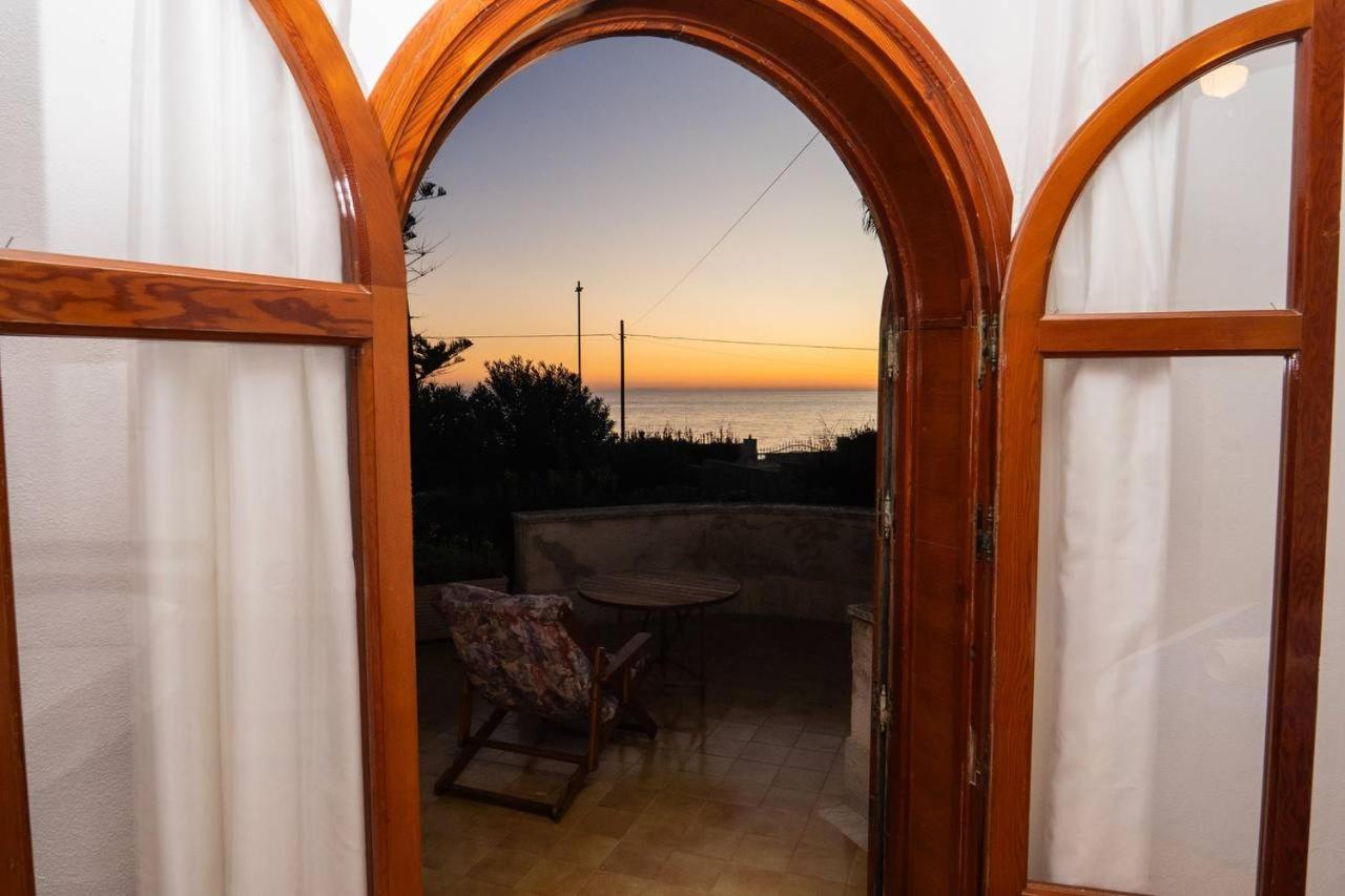 {Beach-House } Villa Mare Fuori Мадзара-дель-Валло Екстер'єр фото