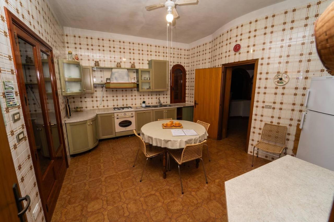 {Beach-House } Villa Mare Fuori Мадзара-дель-Валло Екстер'єр фото